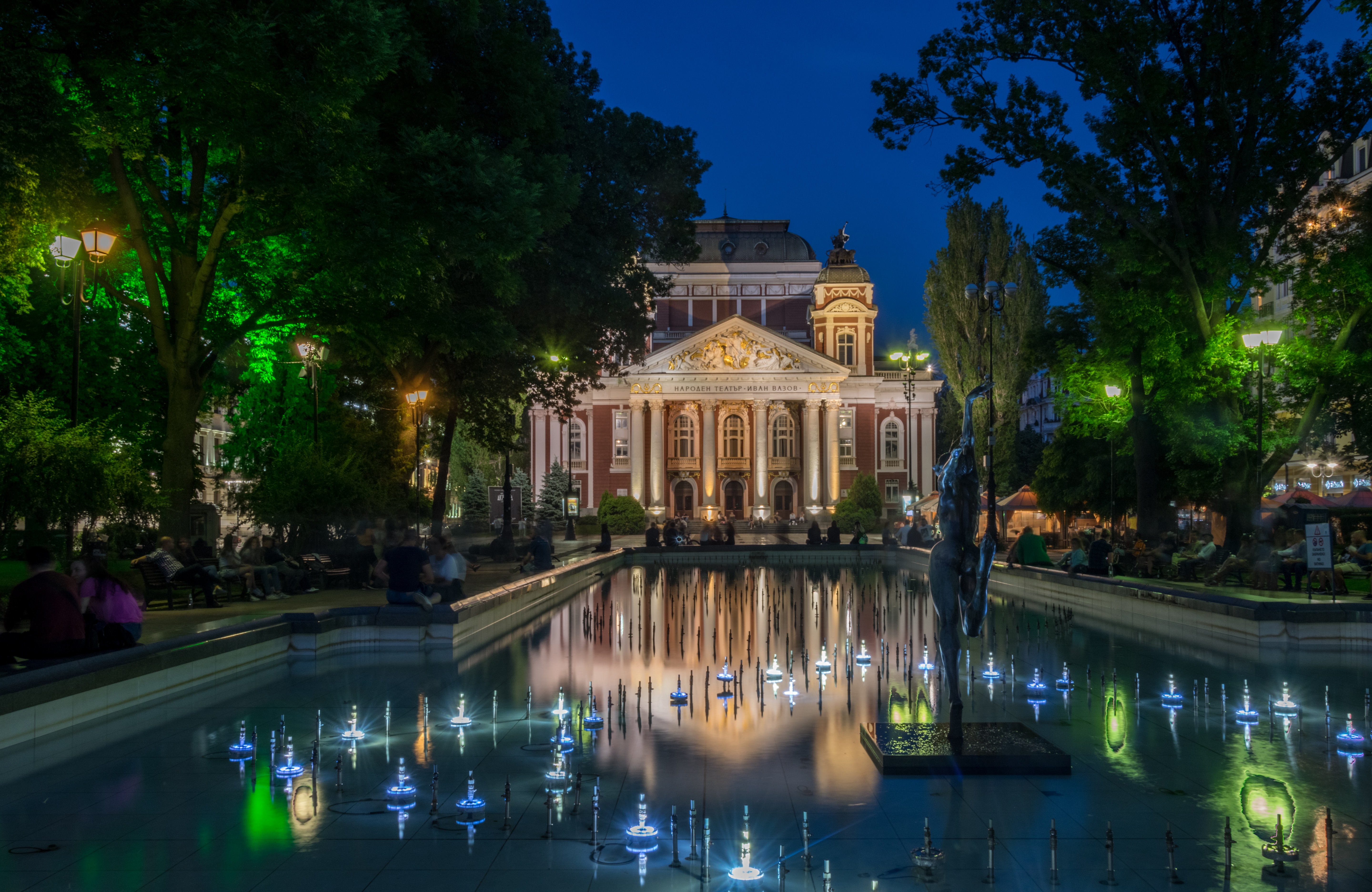 bulgaria-03-sofia-theater