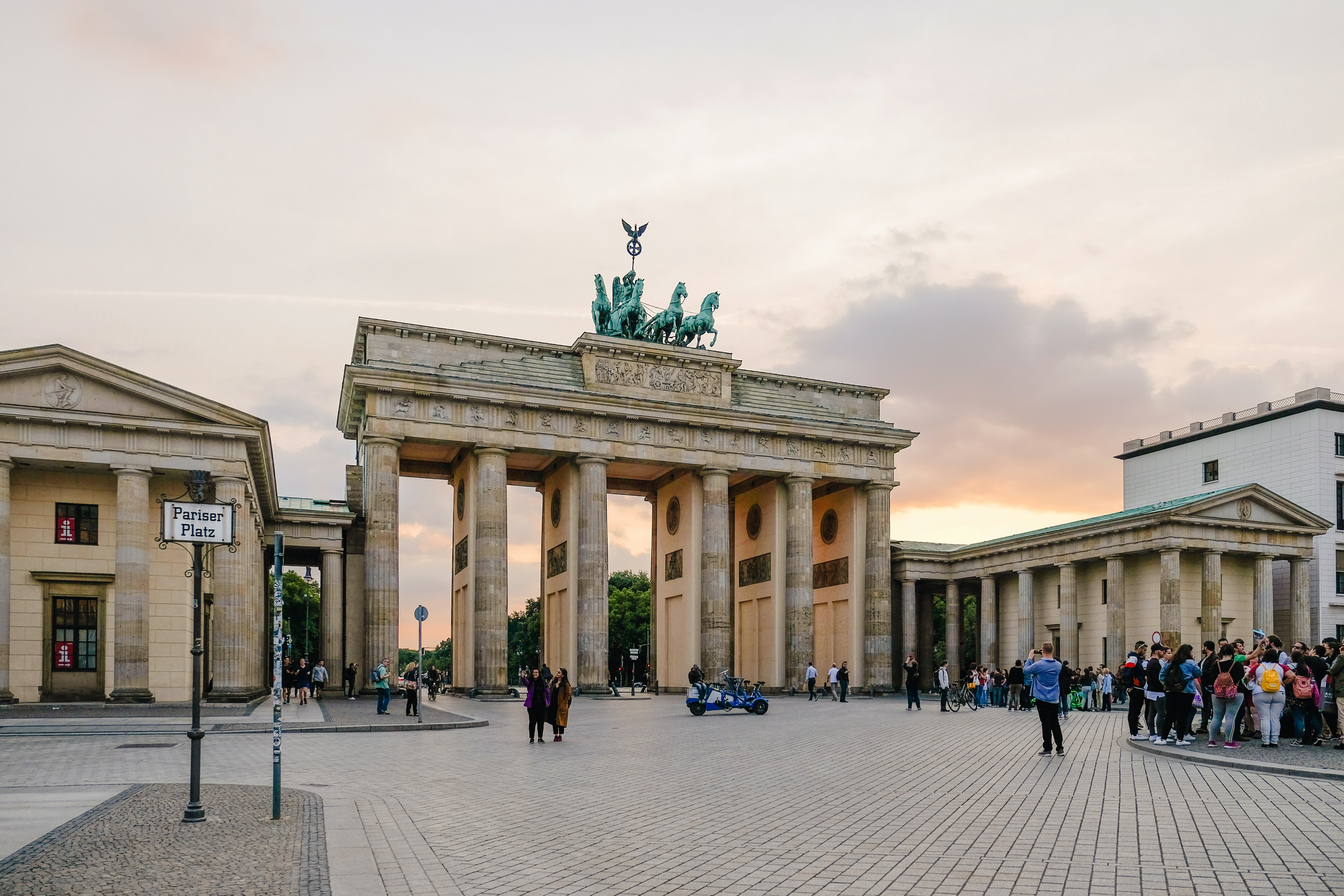 germany-01-berlin-brandenburg-gate